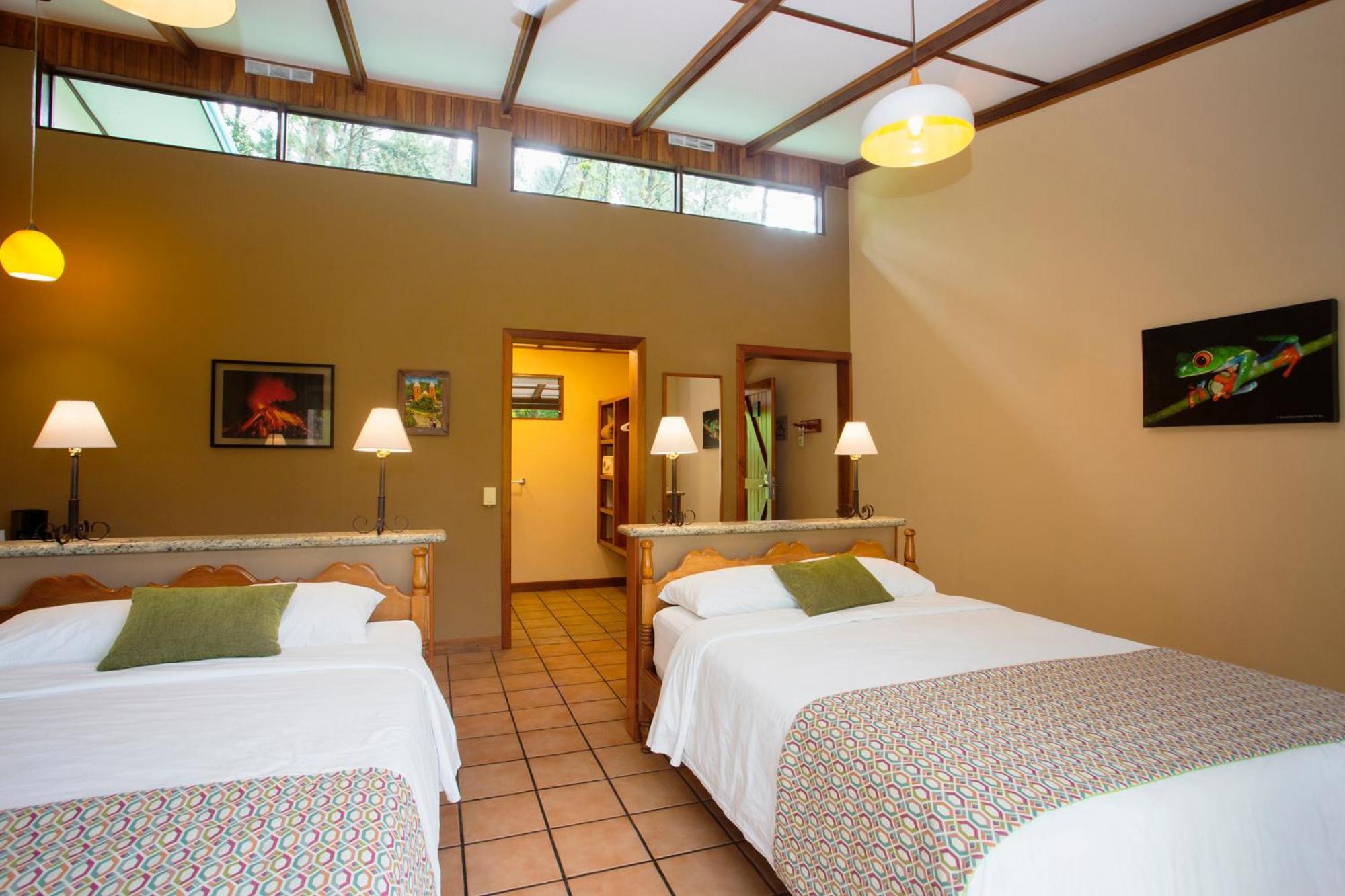 Arenal Observatory & Trails Lodge *